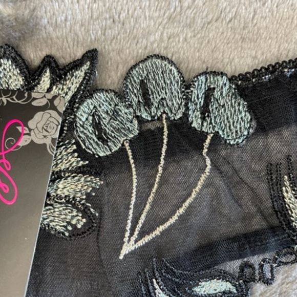 RED ** Embroidered G-string/Thong. Sheer BRIDAL G-String. Sexy sheer T… - Picture 10 of 12